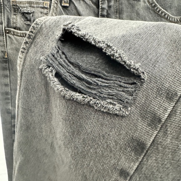 BDG Mom High Waisted Jeans Black - Picture 5 of 9